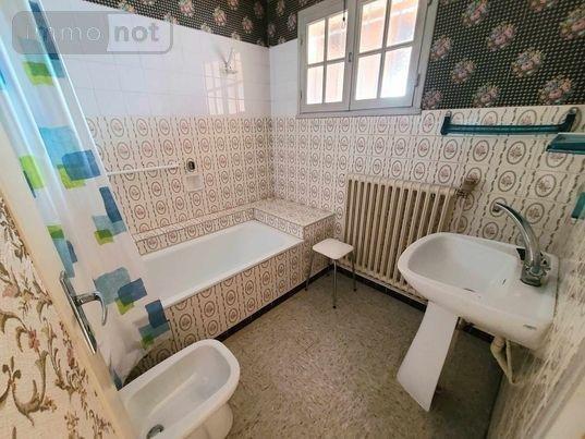 Maison à vendre à Pierrelatte dans la Drôme (26700), ref : 26060-695
