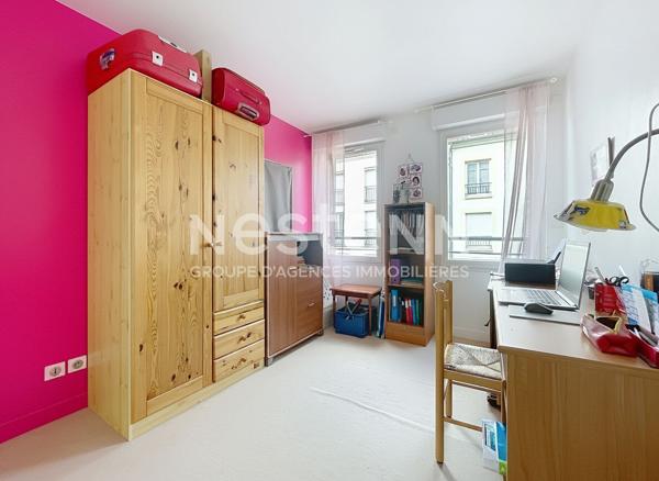 Appartement Montigny Le Bretonneux. Le village Appartement 70 m²,  3 pièces Double place de parking