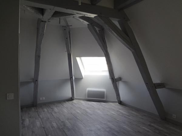 Appartement 2 pièces à louer Châtellerault - 86100 / Réf: 618-3