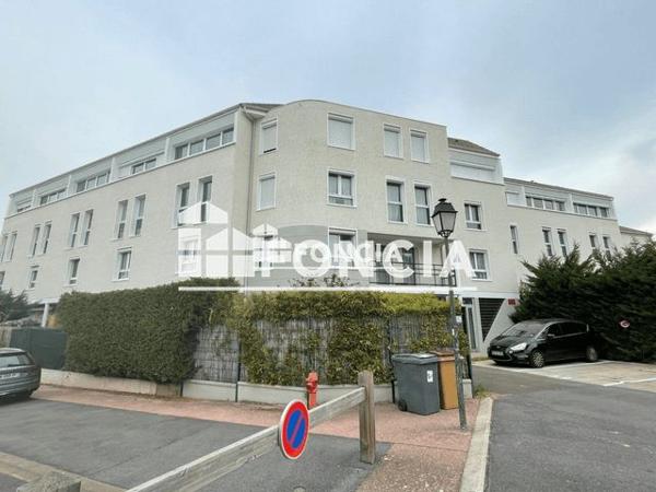 Location Appartement 4 pièces 84.93 m² - 19/39 RUE CLAUDE ROUGET DE LISLE Acheres 78260