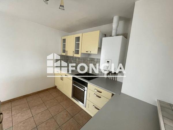 Location Appartement 4 pièces 84.93 m² - 19/39 RUE CLAUDE ROUGET DE LISLE Acheres 78260