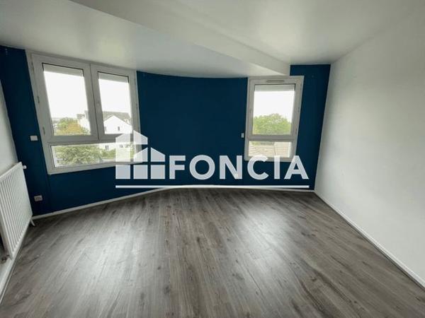 Location Appartement 4 pièces 84.93 m² - 19/39 RUE CLAUDE ROUGET DE LISLE Acheres 78260