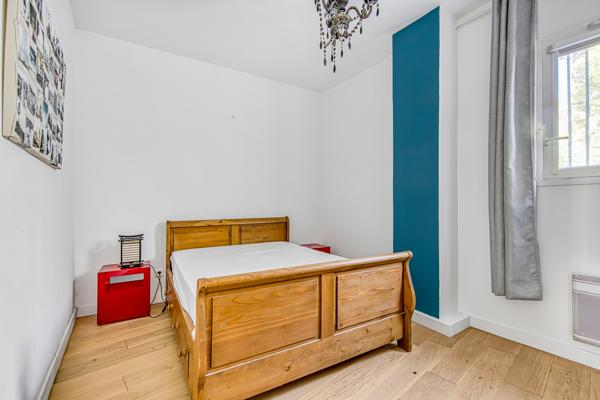 Maison
         10 pièces
        - 235 m² Bien prestige