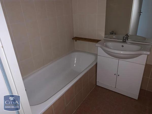 Appartement à louer 2 pièces 51.75m² Bonneville (74130)