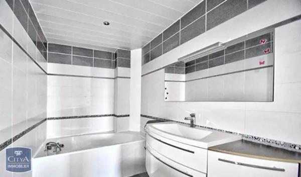 Appartement à louer 3 pièces 87m² Foulayronnes (47510)