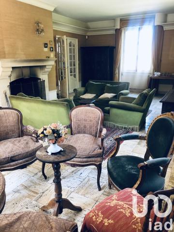 Maison à vendre 10 pièces 238 m² Cuts