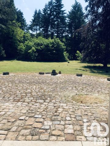 Maison à vendre 10 pièces 238 m² Cuts