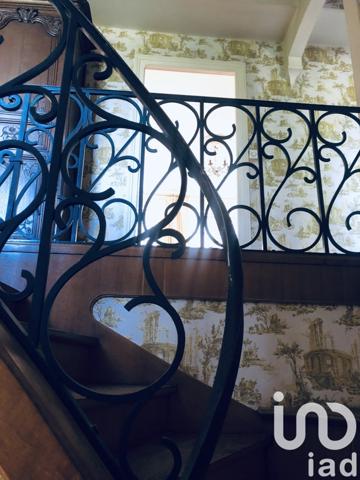 Maison à vendre 10 pièces 238 m² Cuts