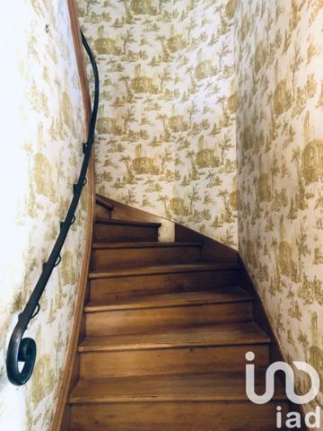 Maison à vendre 10 pièces 238 m² Cuts