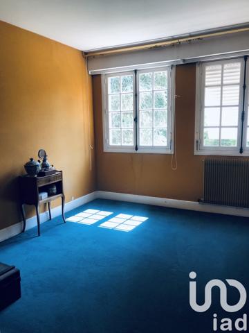 Maison à vendre 10 pièces 238 m² Cuts