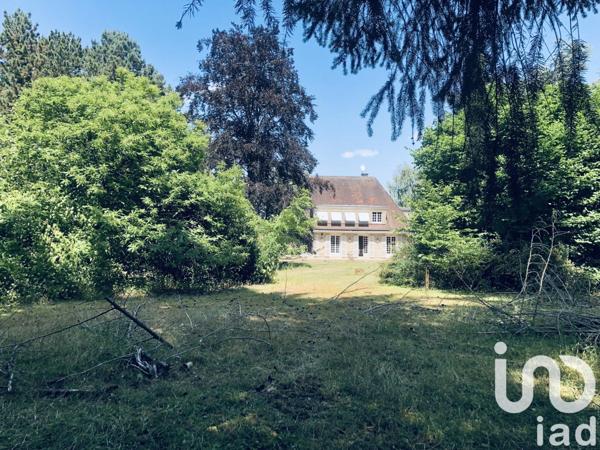 Maison à vendre 10 pièces 238 m² Cuts