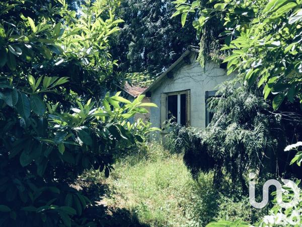 Maison à vendre 10 pièces 238 m² Cuts