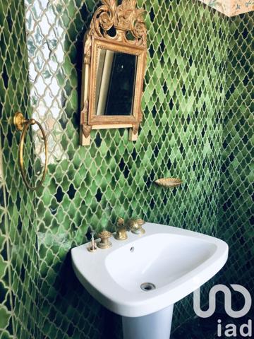 Maison à vendre 10 pièces 238 m² Cuts