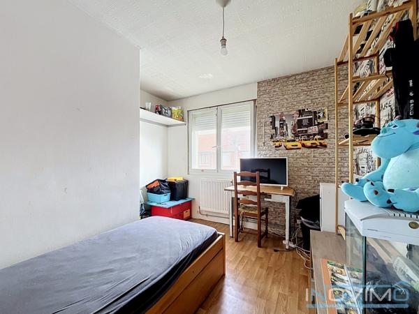Maison mitoyenne 1 côté à vendre, 5 pièces - Calais 62100