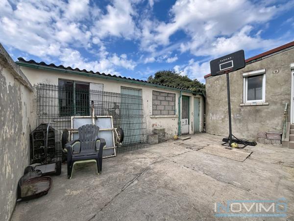 Maison mitoyenne 1 côté à vendre, 5 pièces - Calais 62100