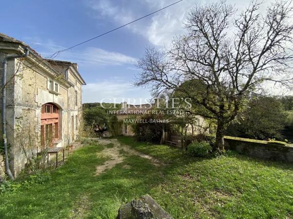 Un hameau authentique et autonome aux portes du Périgord Vert