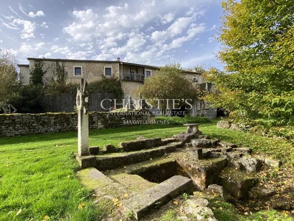 Un hameau authentique et autonome aux portes du Périgord Vert