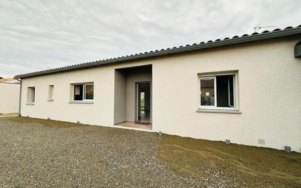 Maison à louer    4 pièces • 120 m2 Longages