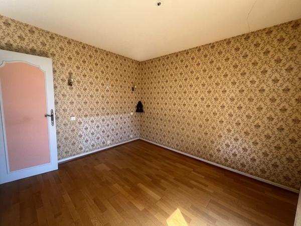 Maison à vendre 129 600 € Saint-Étienne-de-Maurs 5 p 112 m² DPE E