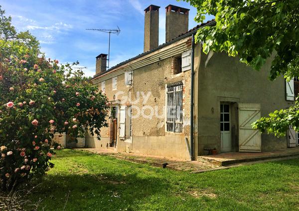 Maison sur 2000 m² A RENOVER