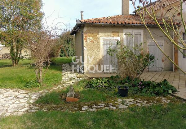 Maison sur 2000 m² A RENOVER