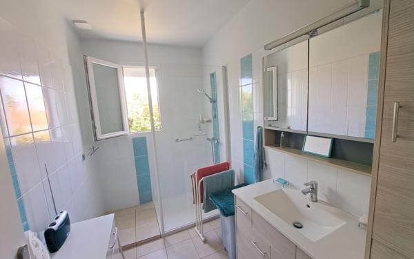 Maison à vendre    4 pièces •  Royan