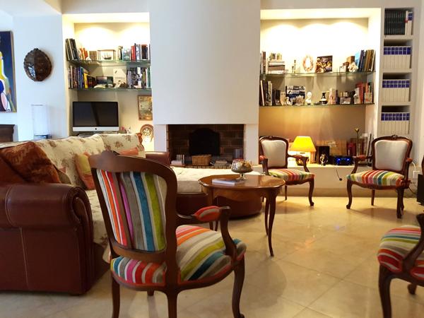 Salon-de-Provence (13300) Élégante maison F6 (200 m²) avec jardin, piscine et grand garage