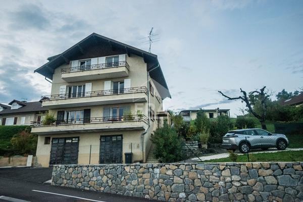 Immeuble Poisy 9 pièce(s) 230.76 m2