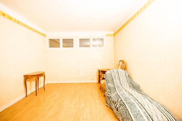 Immeuble Poisy 9 pièce(s) 230.76 m2