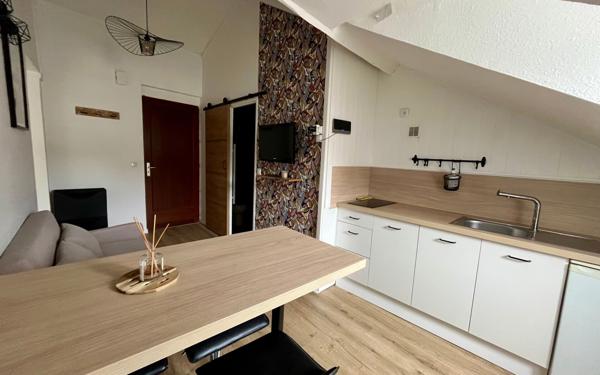 Appartement à vendre    2 pièces • 20,59 m2 Pau