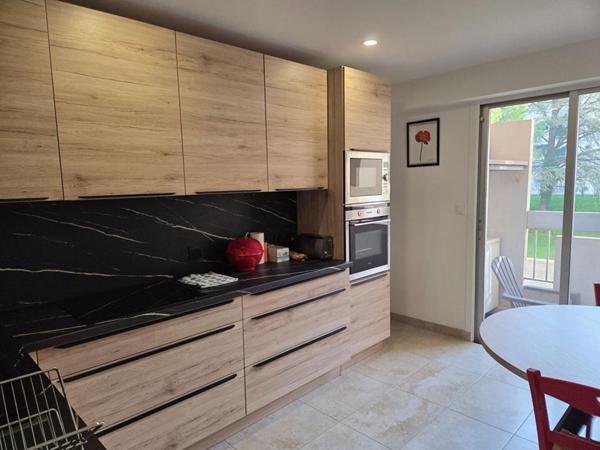 Appartement Montélimar 5 pièces 131 m2