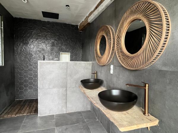 Maison avec garage et terrain à LAMARQUE-PONTACQ (65)