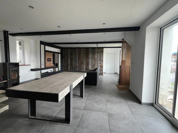 Maison avec garage et terrain à LAMARQUE-PONTACQ (65)