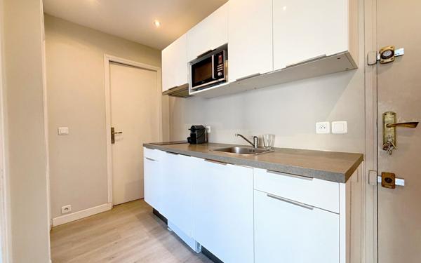 Appartement à vendre    2 pièces •  Le Cannet