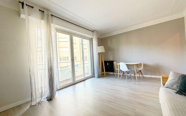 Appartement à vendre    2 pièces •  Le Cannet