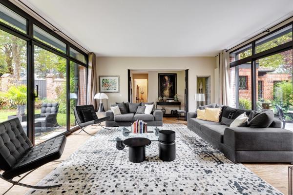 Demeure cosy, charme et environnement de tout premier plan secteur BARBIEUX