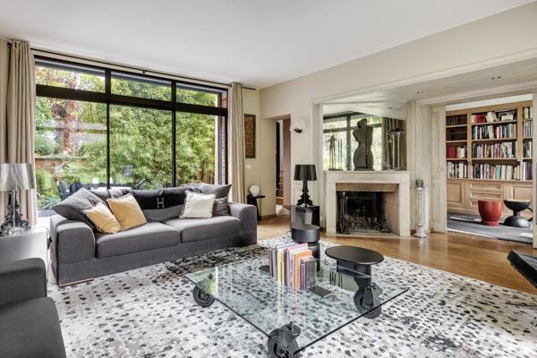 Demeure cosy, charme et environnement de tout premier plan secteur BARBIEUX