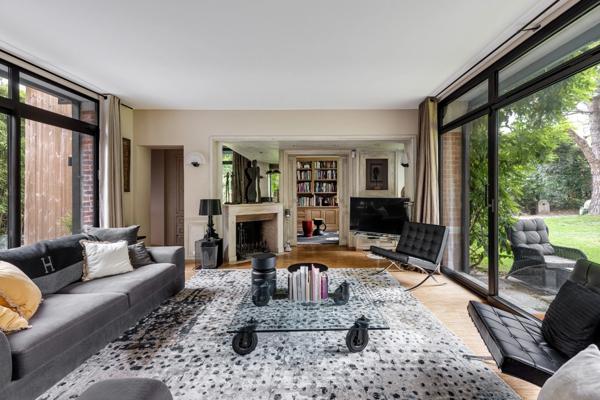 Demeure cosy, charme et environnement de tout premier plan secteur BARBIEUX