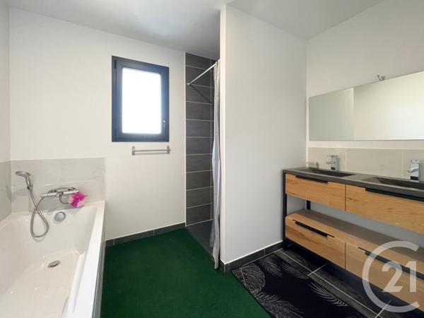 Maison à vendre  7 pièces - 115,75 m2 CHATEAU GONTIER - 53