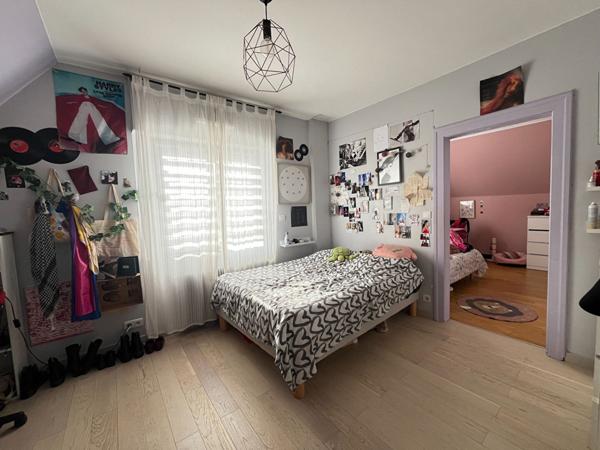 Maison - 5 pièces - 141 m²