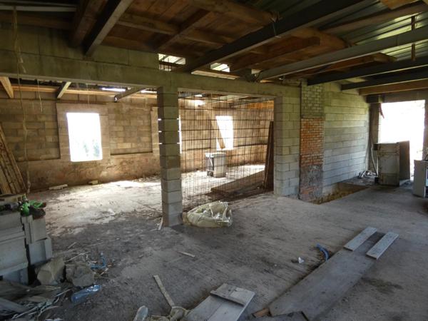 Maison , 240m² , hors d 'eau , 7668 m² de terrain