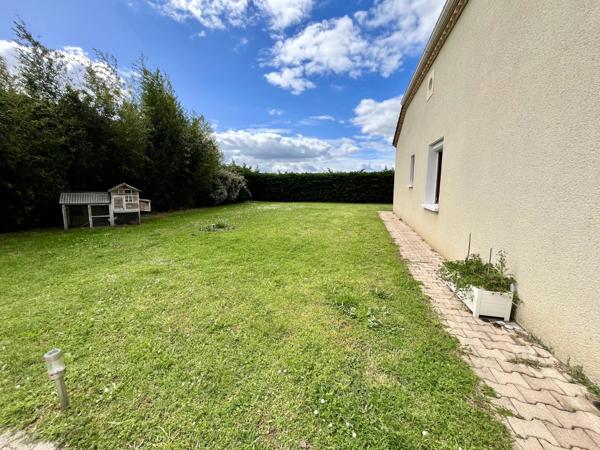 Maison spacieuse de 3 chambres avec jardin et piscine