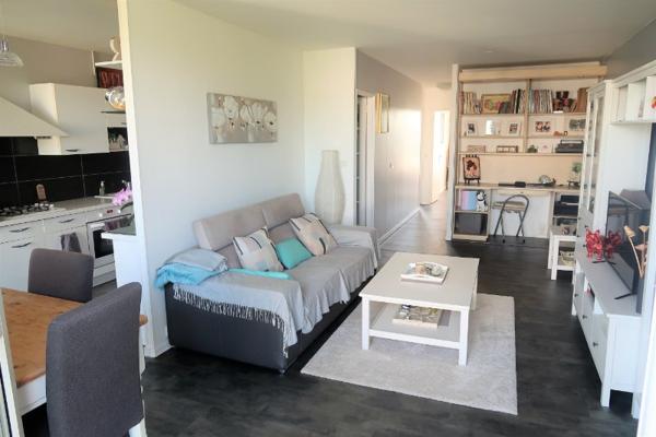 Bel appartement de trois pièces!