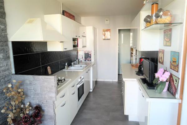 Bel appartement de trois pièces!