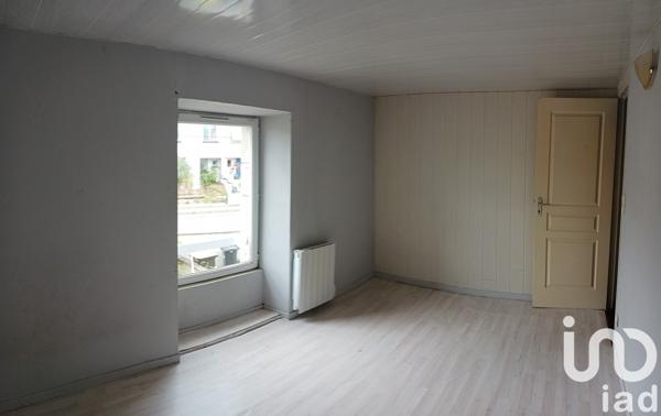 Maison à vendre 5 pièces 74 m² Bressuire