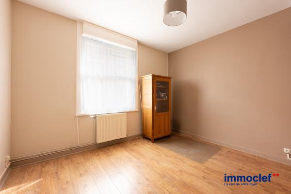 Vente Appartement 59m 2 - 2 chambre(s) - Lille, • Réf. VA1987