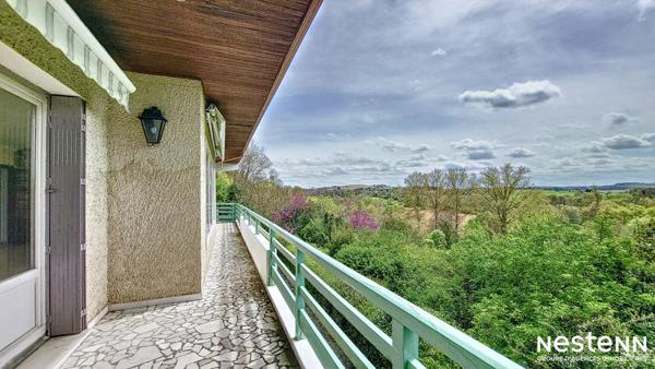 A vendre propriété de 260 m² avec piscine, dépendances, parc paysagé et potentiel pour gîte ou double habitation, à Valence-Sur-Baïse