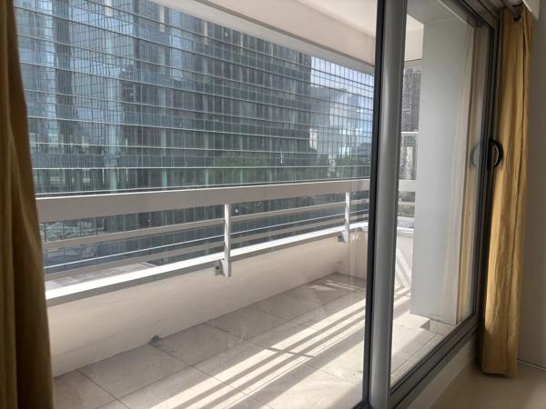 APPARTEMENT À LOUER COURBEVOIE