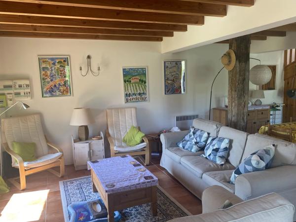 Maison de vacances de 3 chambres avec piscine