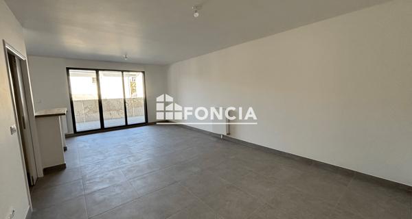 Location Appartement 4 pièces 92.82 m² - Bagnolet 93170